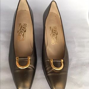 Ferragamo pumps AAA 6.5